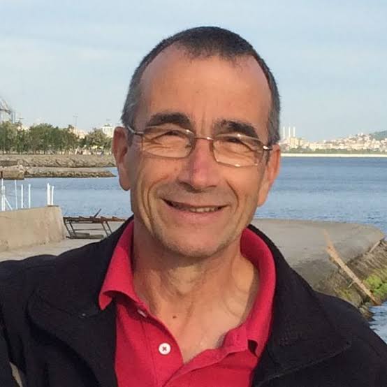 Axel Hennes